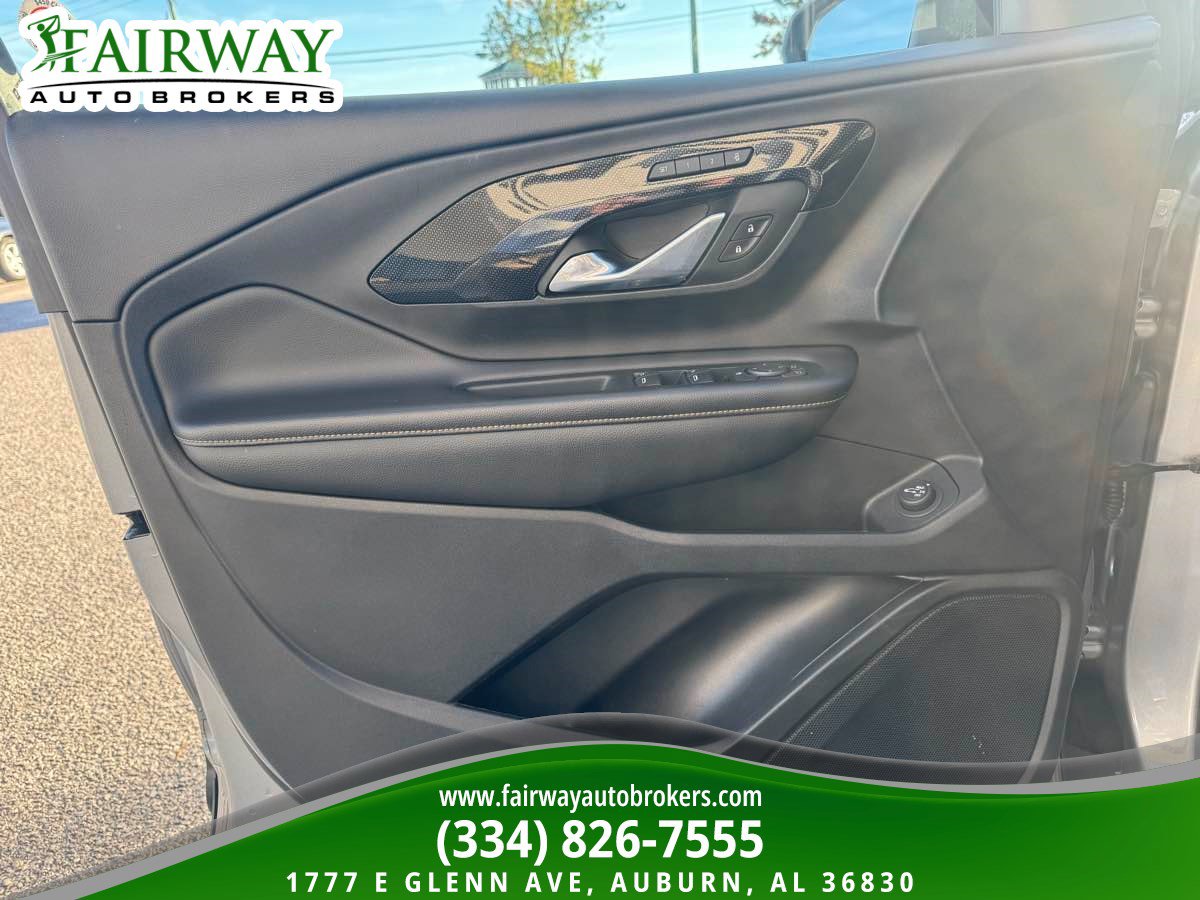 Used 2023 GMC Terrain AT4 AWD/4WD image 26