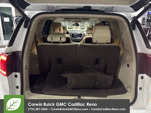 Used 2017 GMC Acadia Denali w/ Technology Package AWD/4WD image 37