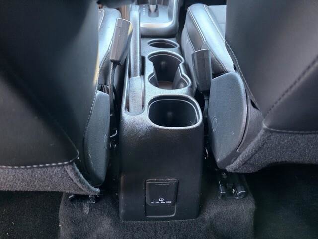 Used 2022 Chevrolet Trax LT w/ LT Convenience Package image 28