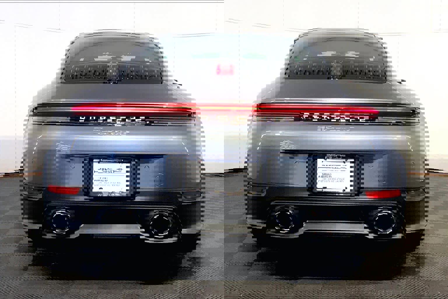 Used 2025 Porsche 911 Carrera S image 6