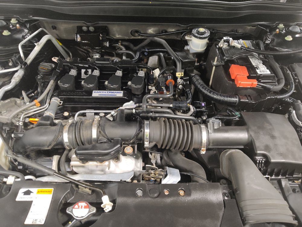 Used 2020 Honda Accord EX image 30