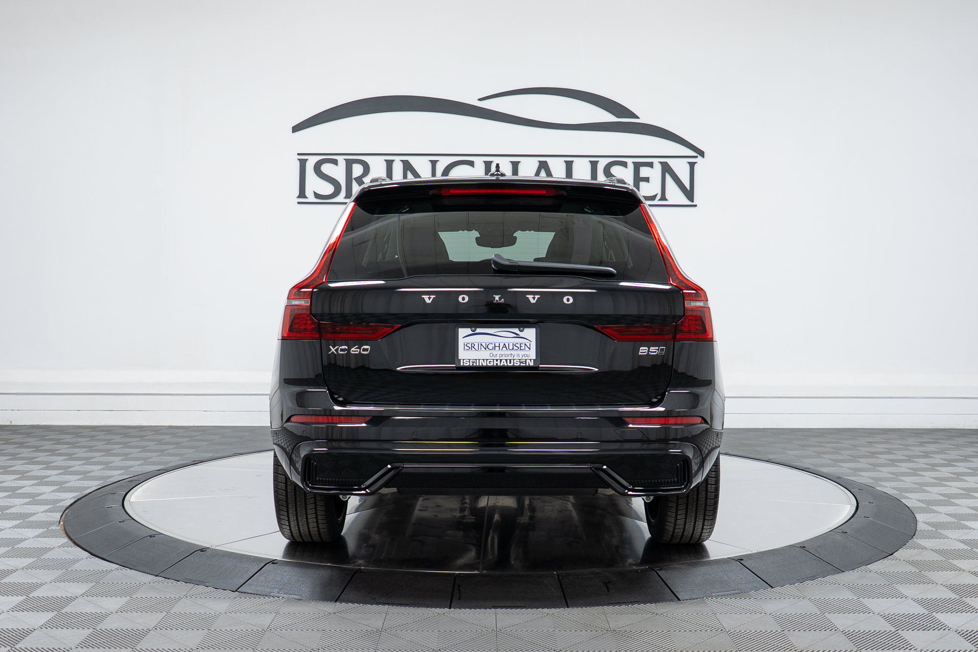 New 2027 Volvo XC60 B5 Ultra AWD/4WD image 6