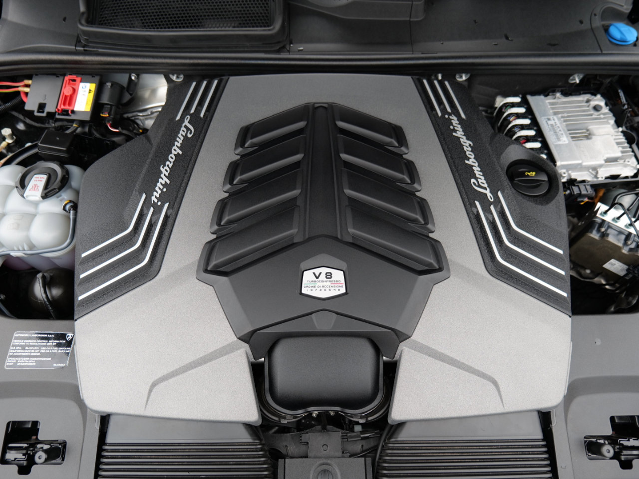 Used 2021 Lamborghini Urus image 54