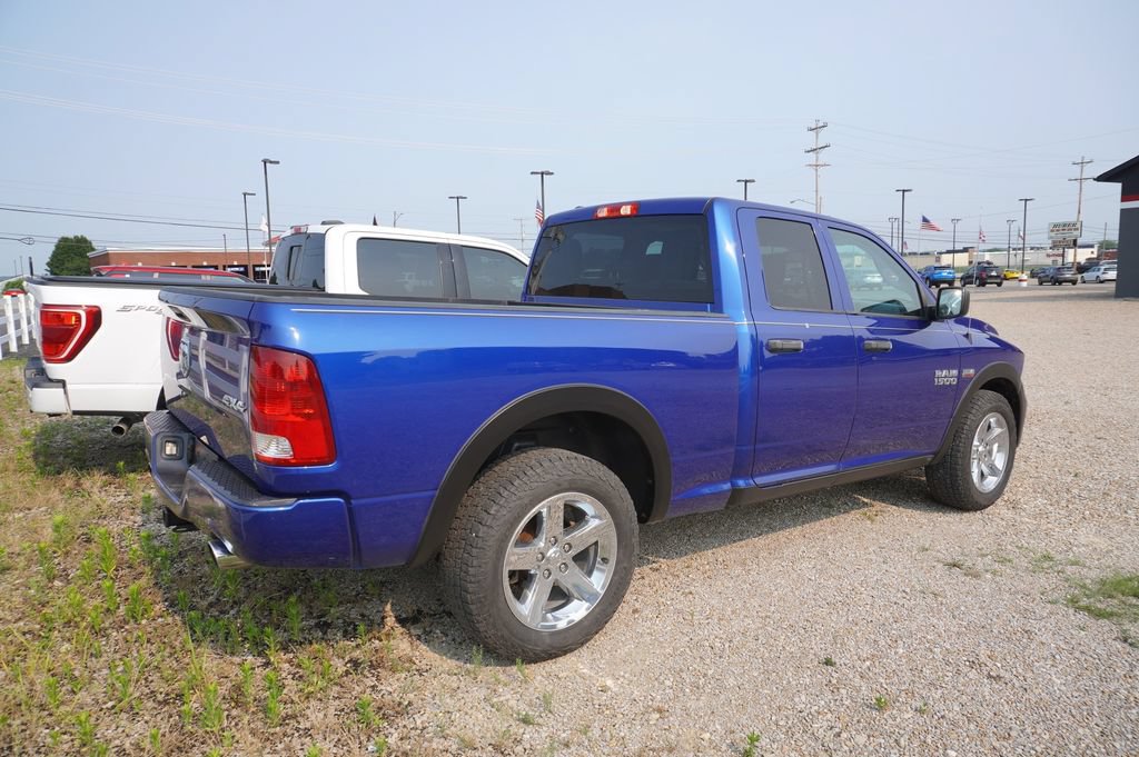 Used 2017 RAM 1500 Express AWD/4WD image 6