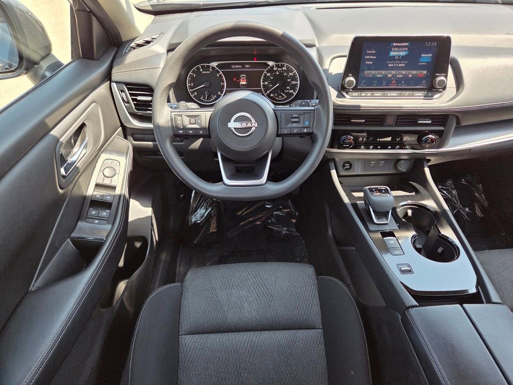 Used 2024 Nissan Rogue SV image 20