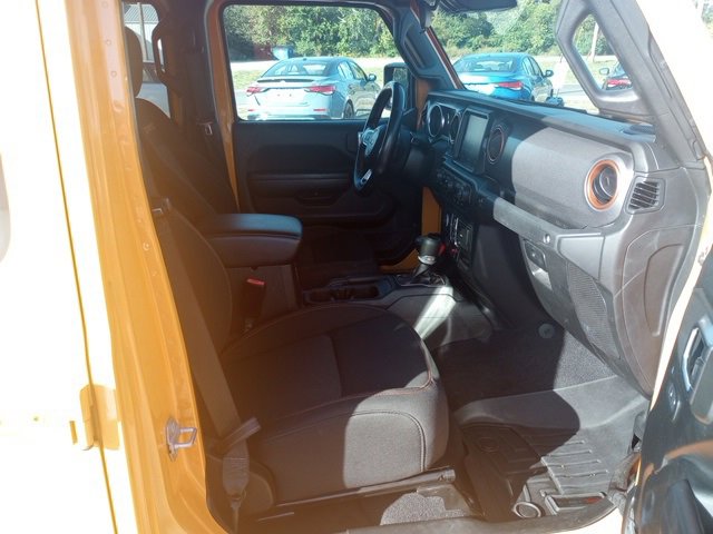 Used 2021 Jeep Gladiator Mojave w/ Safety Group image 15