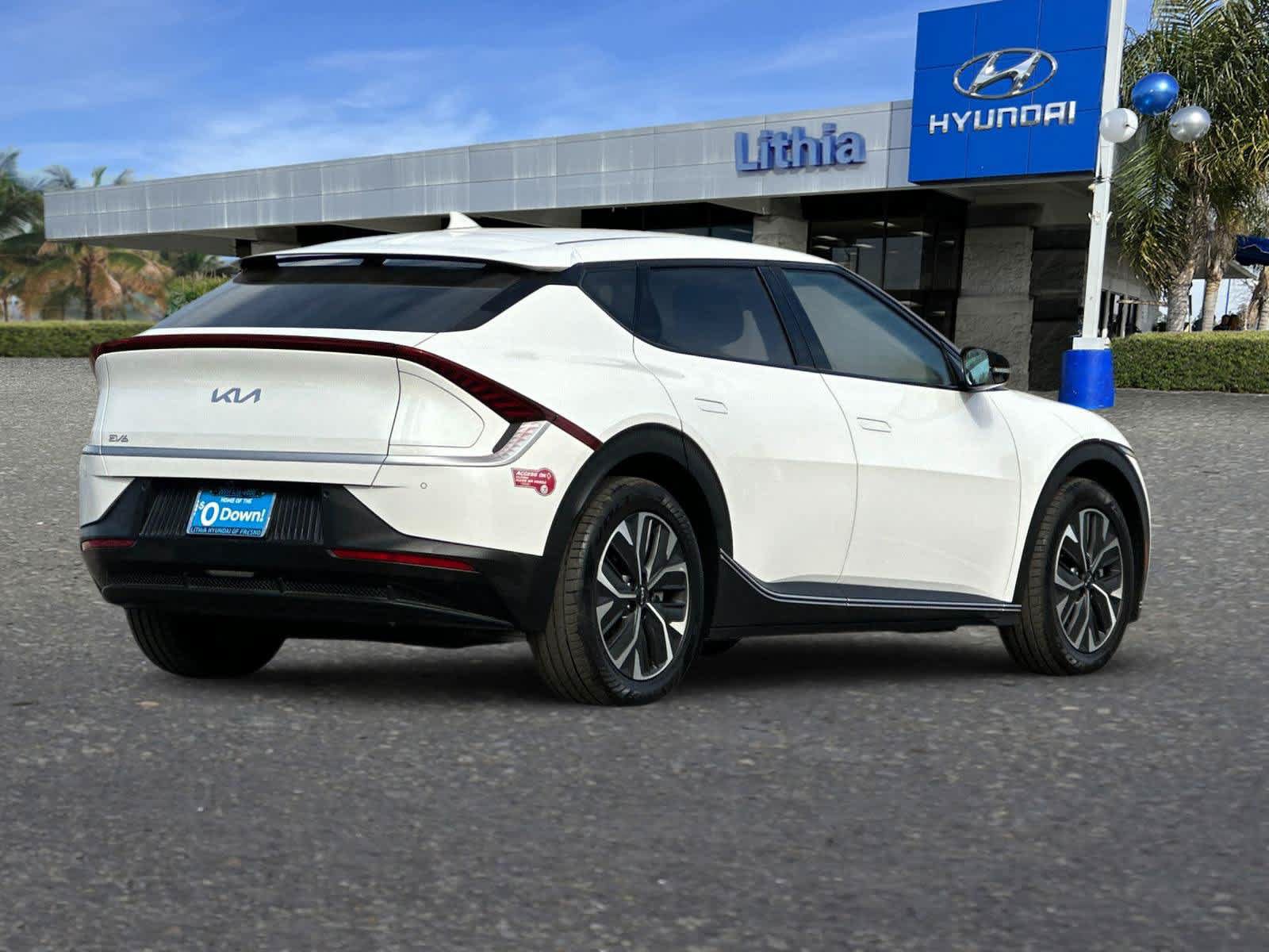 Used 2023 Kia EV6 Light RWD image 3