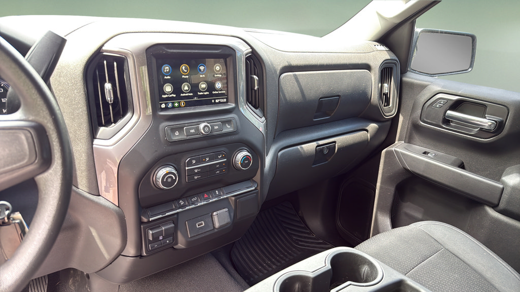 Used 2019 Chevrolet Silverado 1500 Custom Trail Boss w/ Custom Convenience Package AWD/4WD image 21