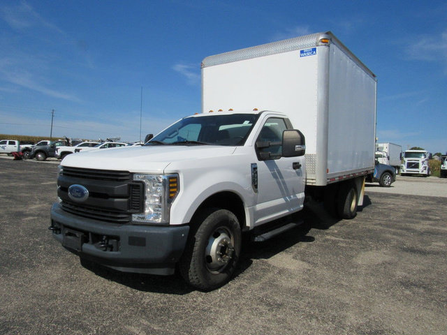 Used 2018 Ford F350 XL w/ Power Equipment Group RWD image 7