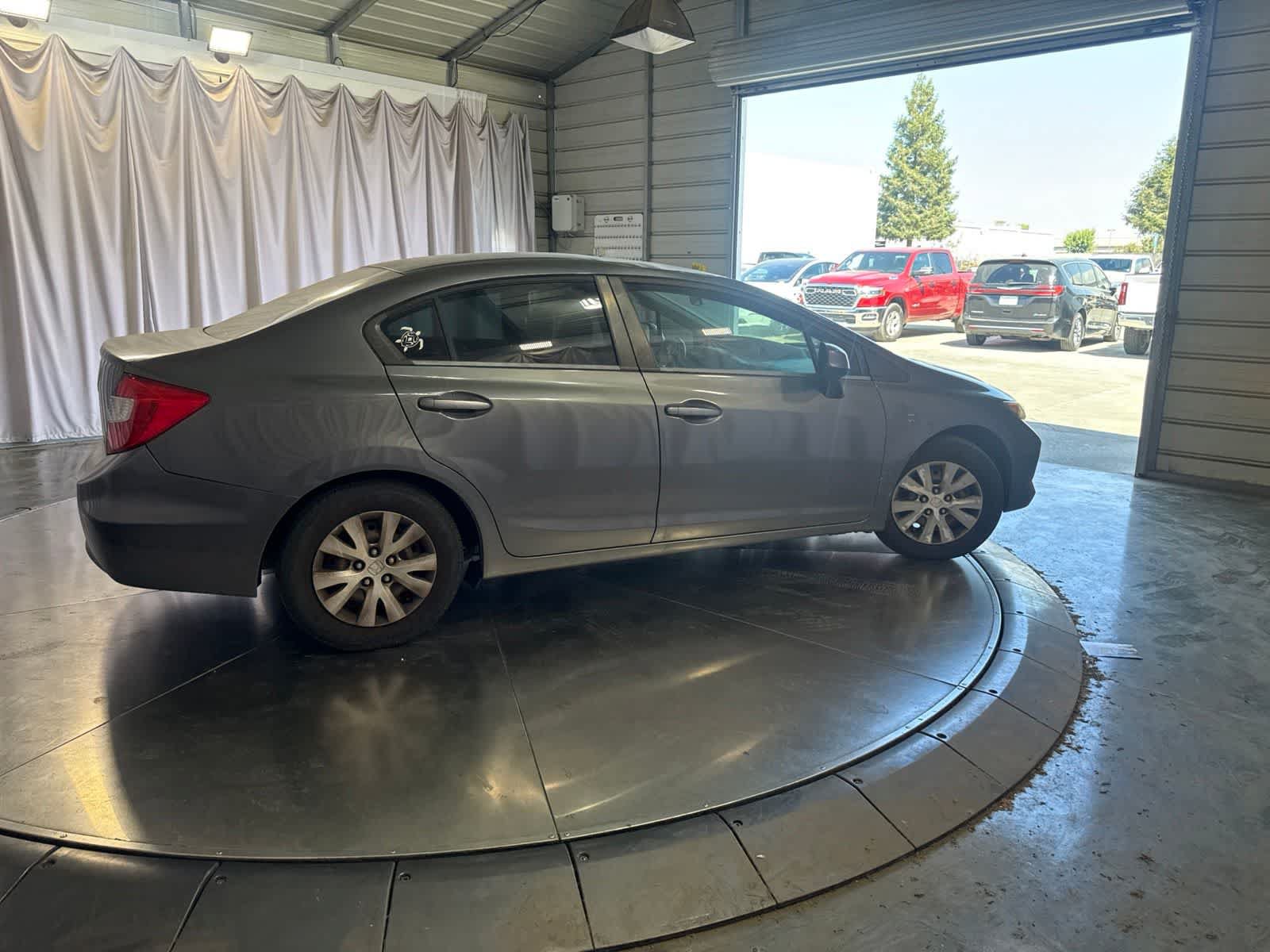 Used 2012 Honda Civic LX image 3