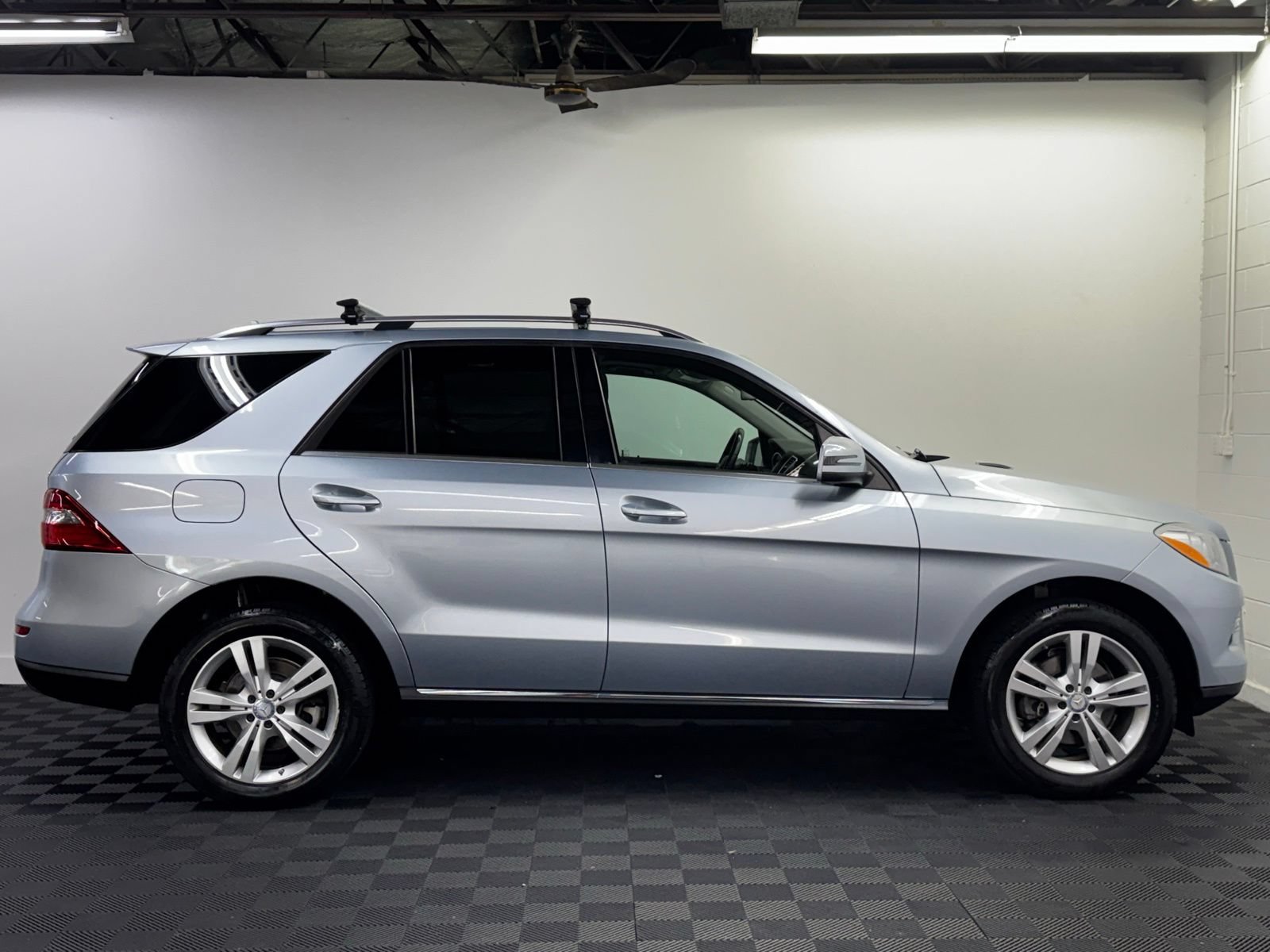 Used 2015 Mercedes-Benz ML 350 4MATIC image 4
