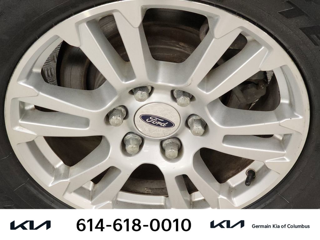 Used 2015 Ford F150 Lariat w/ Trailer Tow Package image 13