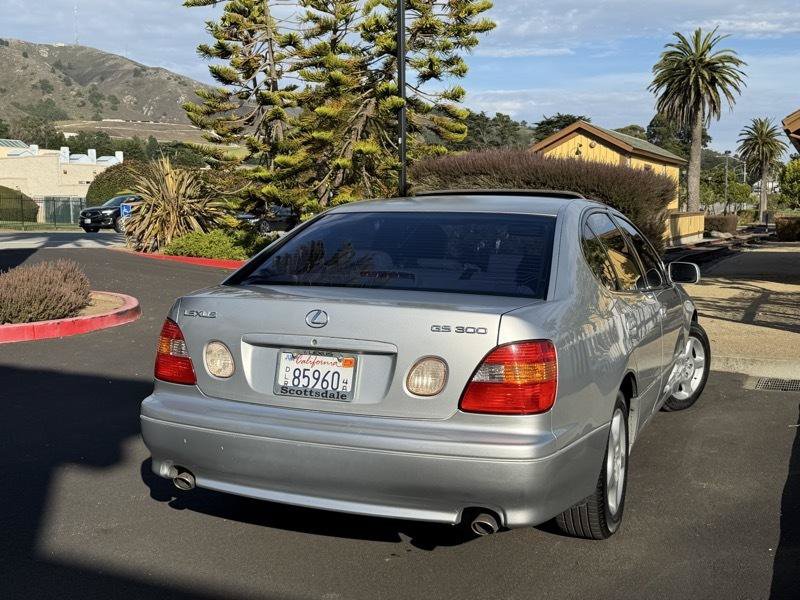 Used 1999 Lexus GS 300 w/ Premium Pkg RWD image 2