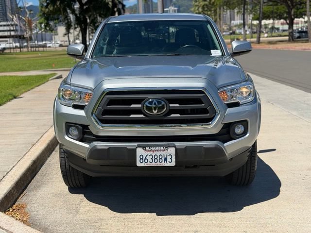 Used 2023 Toyota Tacoma SR5 w/ Technology Package AWD/4WD image 3