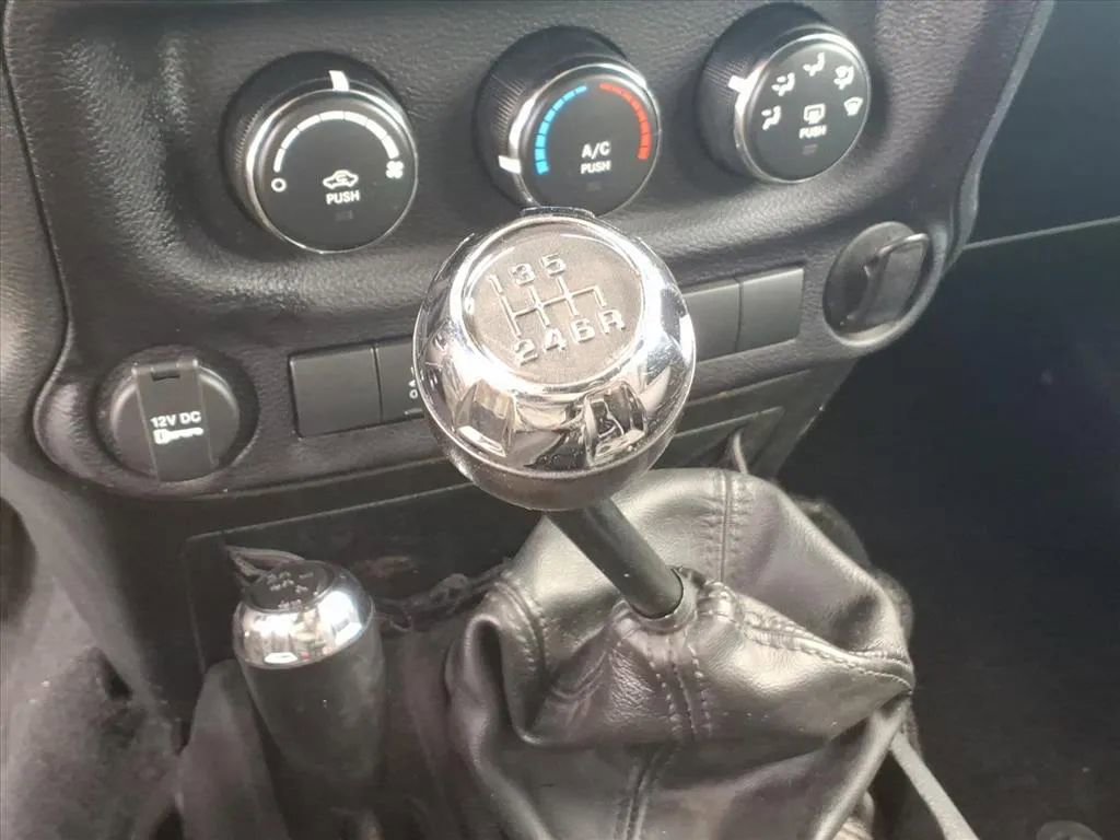 Used 2016 Jeep Wrangler Unlimited Sport w/ Connectivity Group image 20