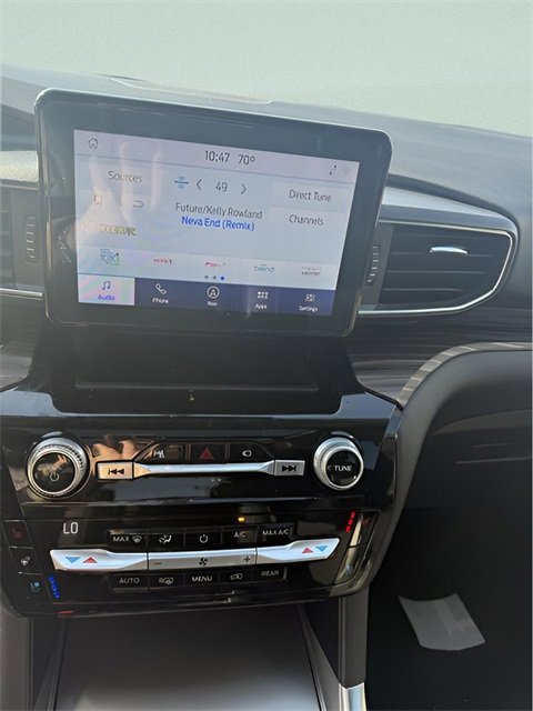 Used 2021 Ford Explorer Limited w/ Equipment Group 301A image 16