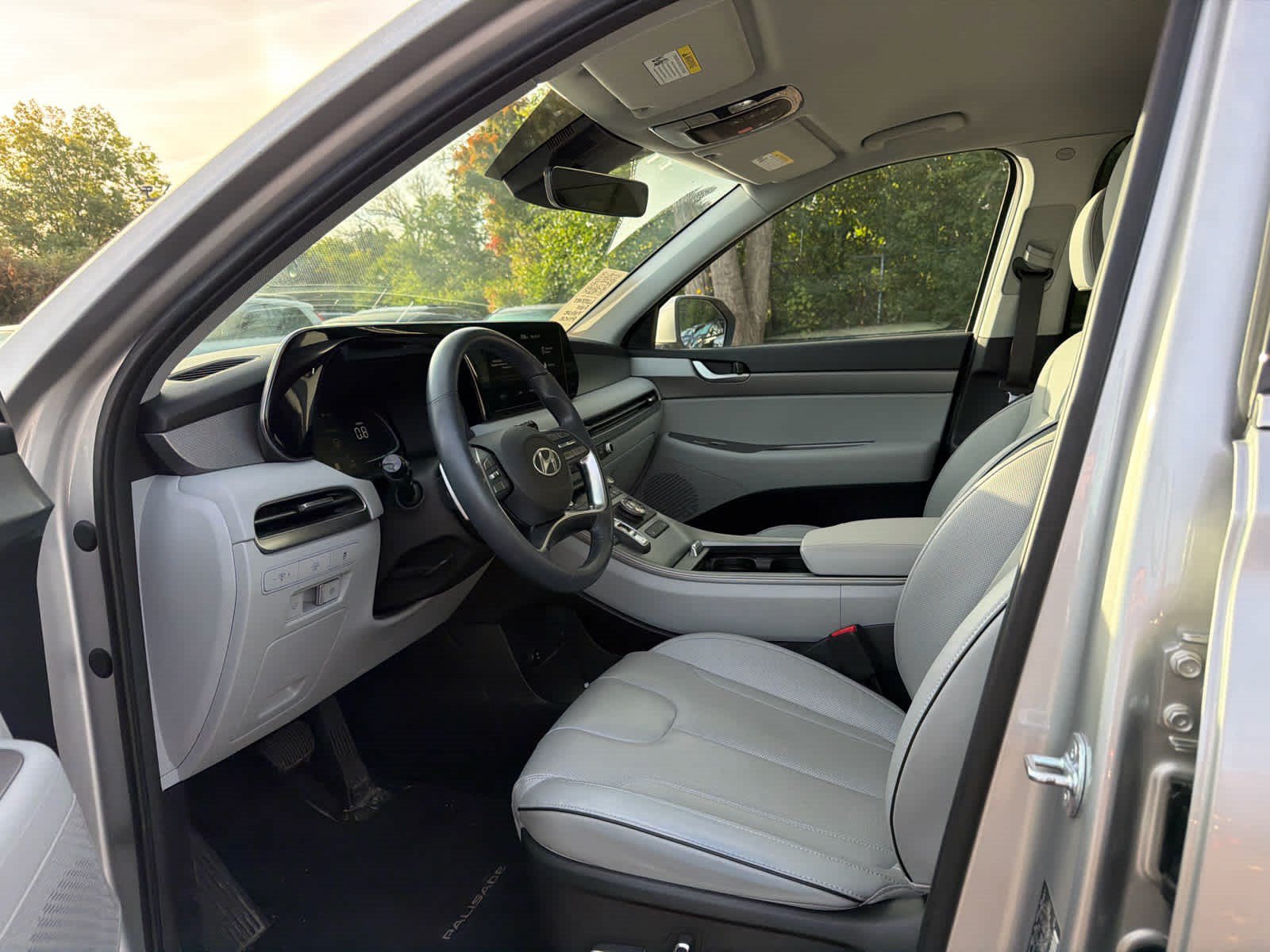 Used 2024 Hyundai Palisade SEL AWD/4WD image 5