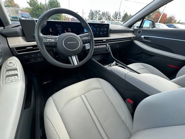 Used 2025 Hyundai Sonata SEL image 13