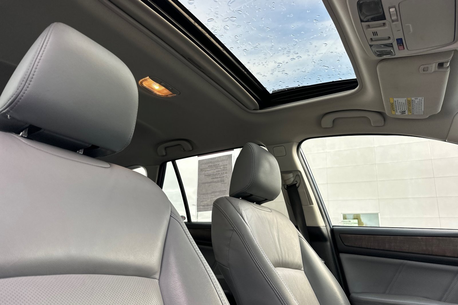 Used 2018 Subaru Outback 2.5i Limited image 19