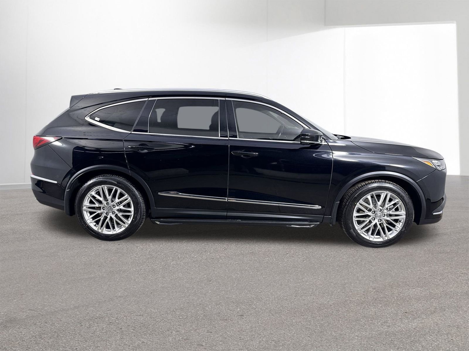 Certified 2023 Acura MDX SH-AWD w/ Advance Package image 38