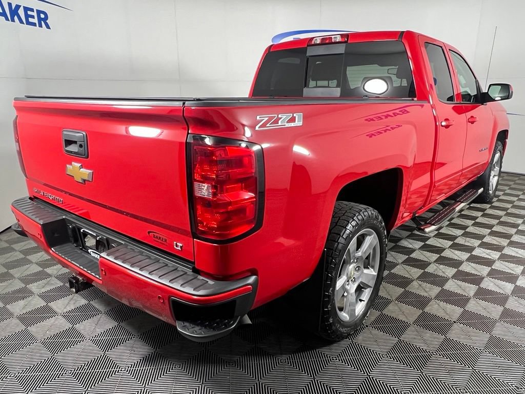 Used 2017 Chevrolet Silverado 1500 LT w/ All Star Edition AWD/4WD image 5