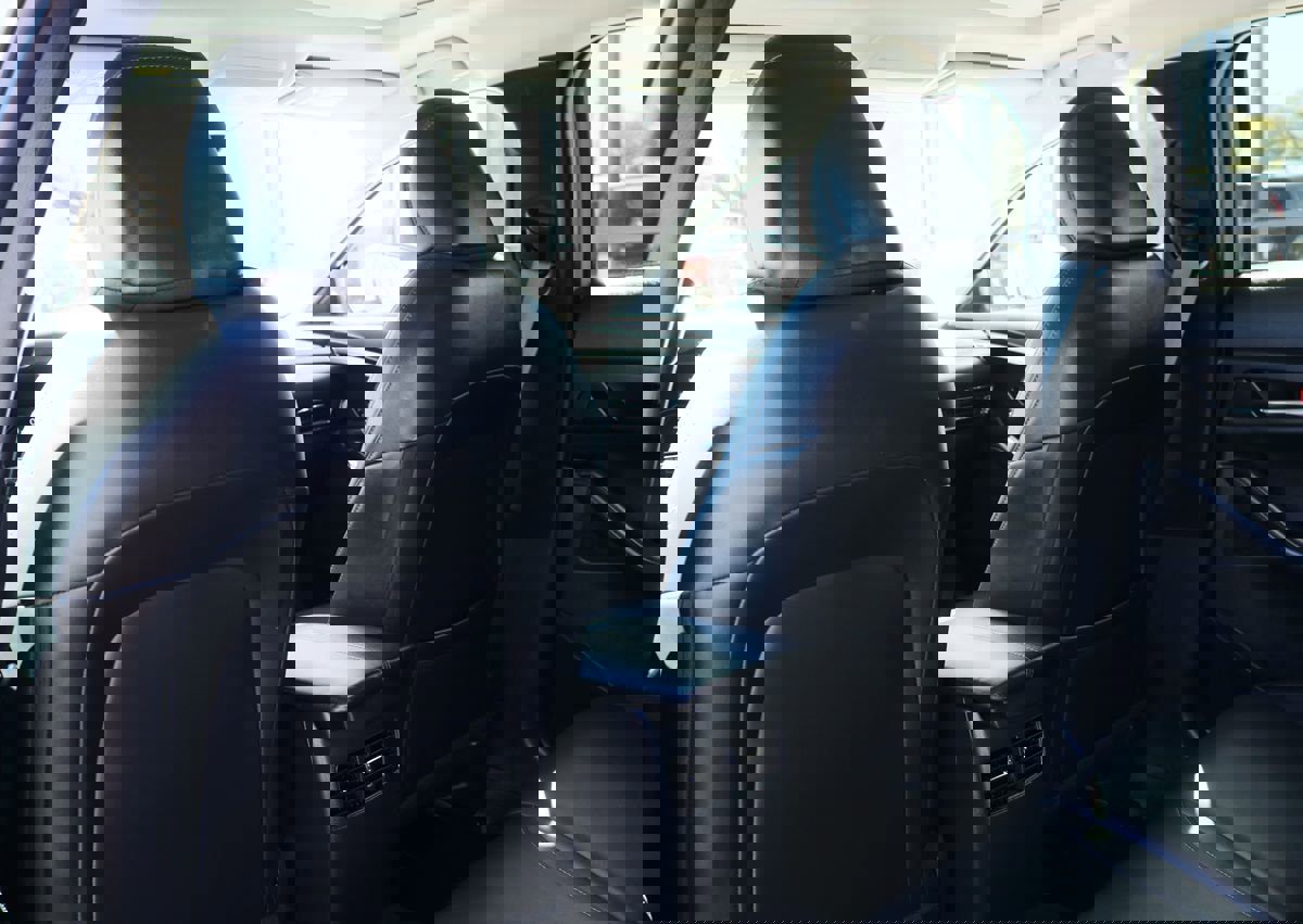 Used 2025 MAZDA CX-30 AWD 2.5 S w/ Preferred Package image 32