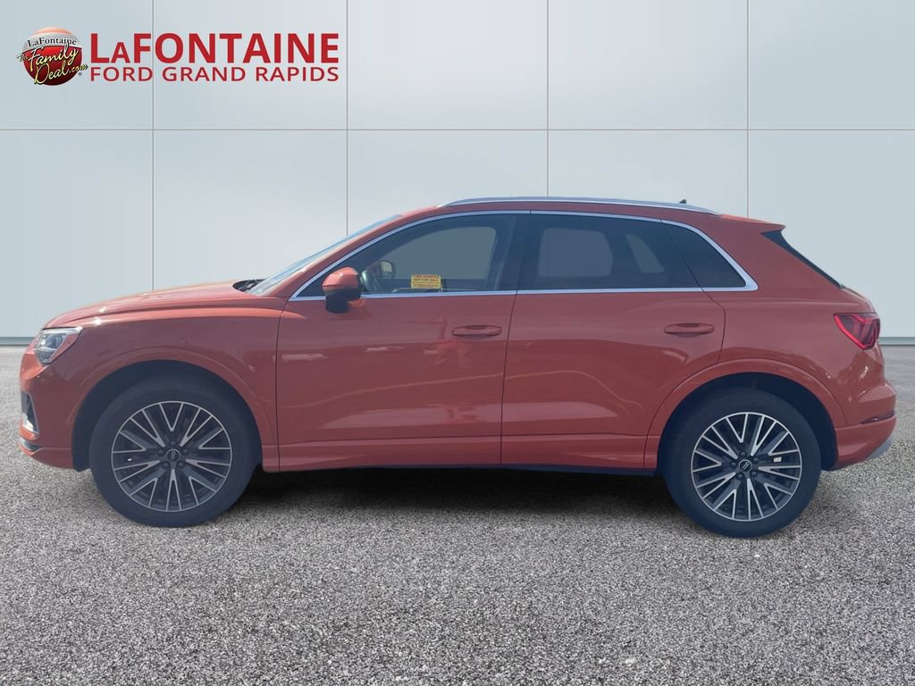 Used 2021 Audi Q3 2.0T Premium w/ Convenience Package AWD/4WD image 4