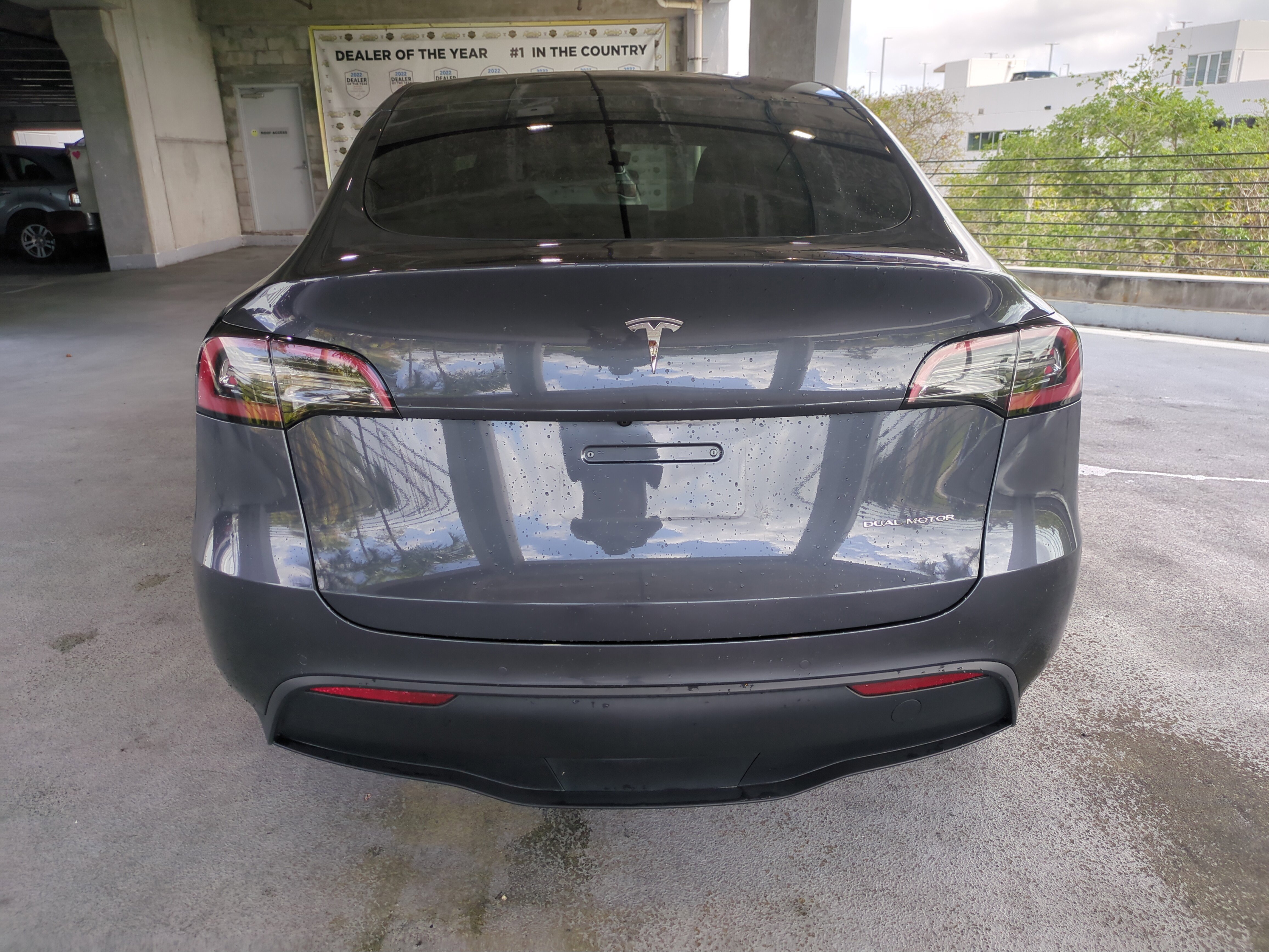 Used 2022 Tesla Model Y Long Range image 6