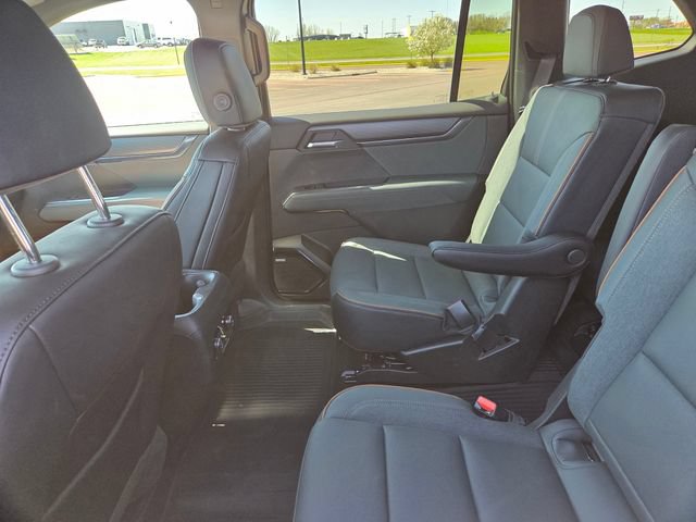 Used 2026 GMC Acadia AT4 w/ Super Cruise Package AWD/4WD image 48