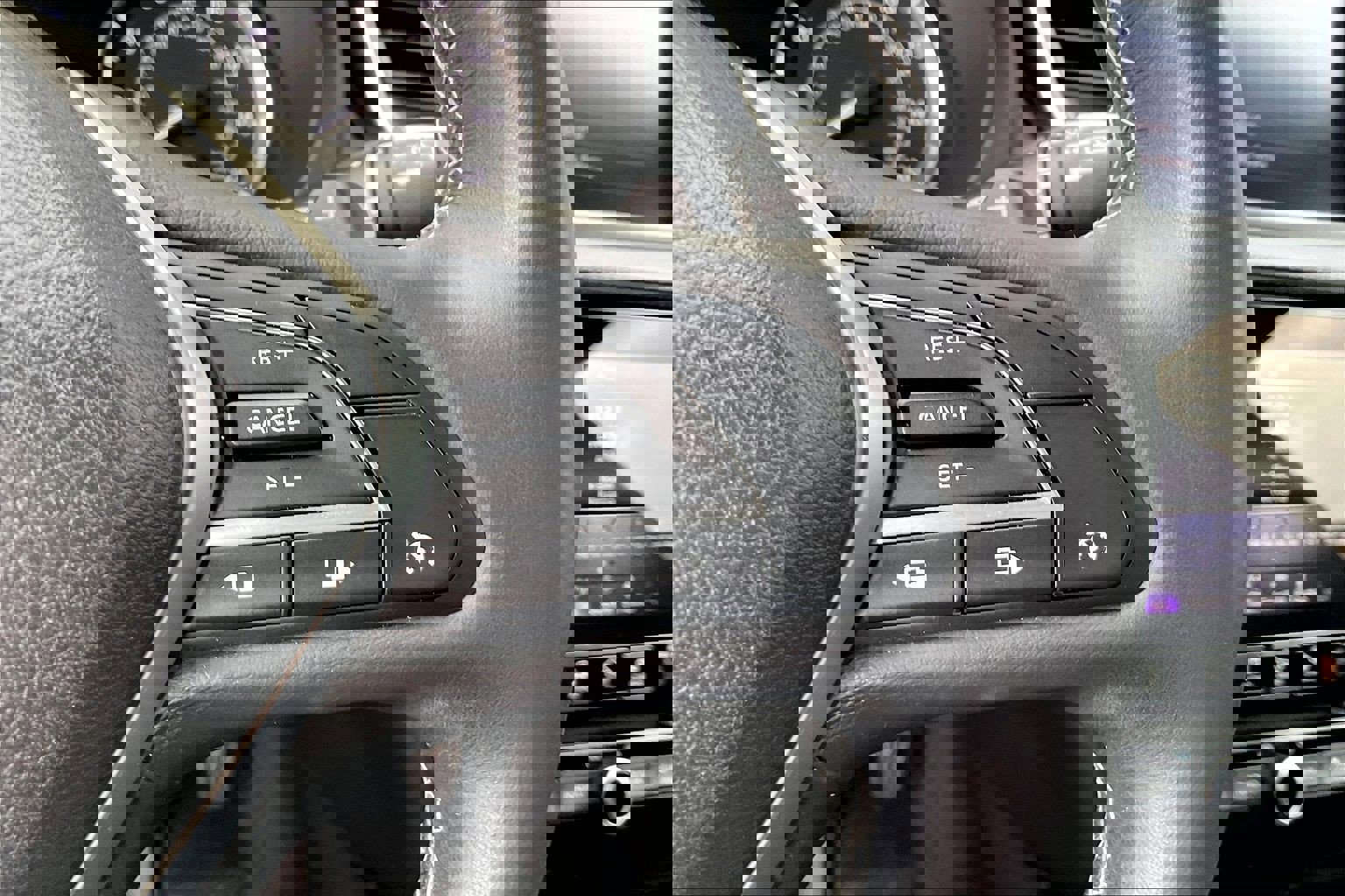 Used 2022 INFINITI QX55 Luxe w/ Cargo Package image 19