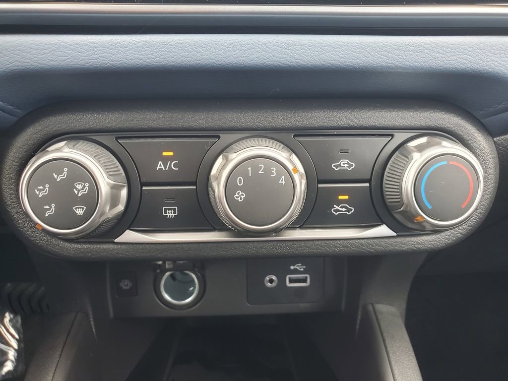 New 2025 Nissan Versa SV w/ Trunk Package image 22