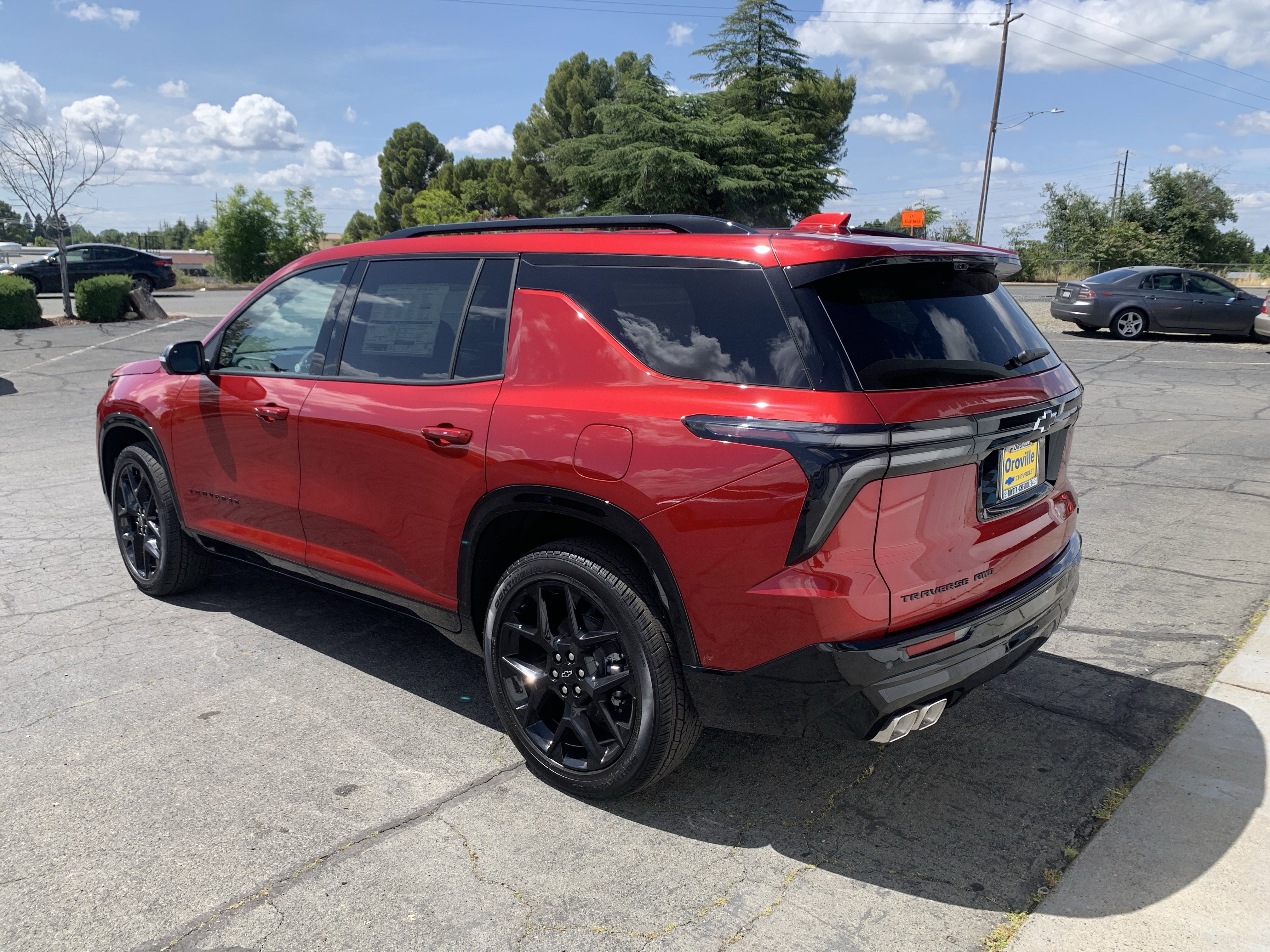 New 2026 Chevrolet Traverse RS AWD/4WD image 3