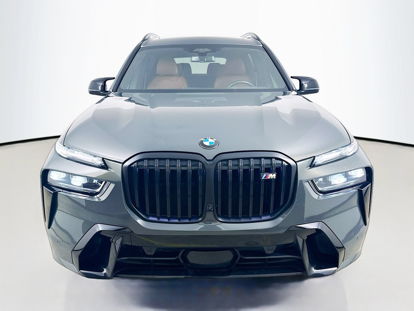 Used 2024 BMW X7 M60i w/ Executive Package AWD/4WD image 2