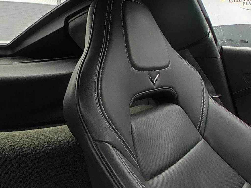 Certified 2015 Chevrolet Corvette Stingray Coupe w/ 3LT Preferred Equipment Group RWD image 11