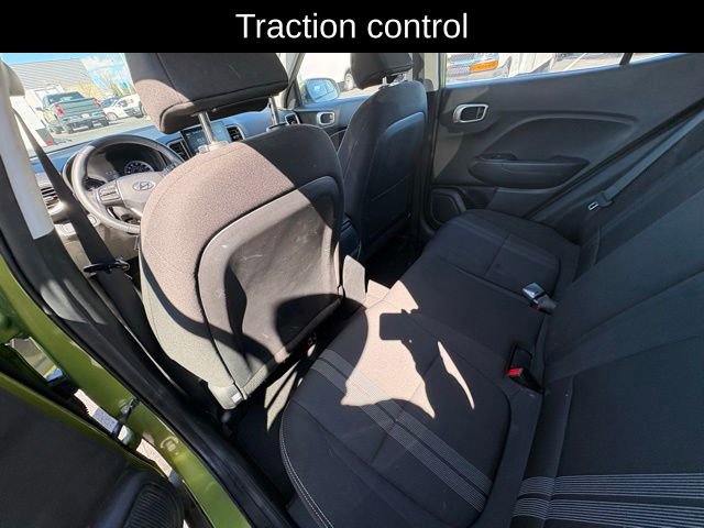 Used 2020 Hyundai Venue SEL w/ Convenience Package image 15