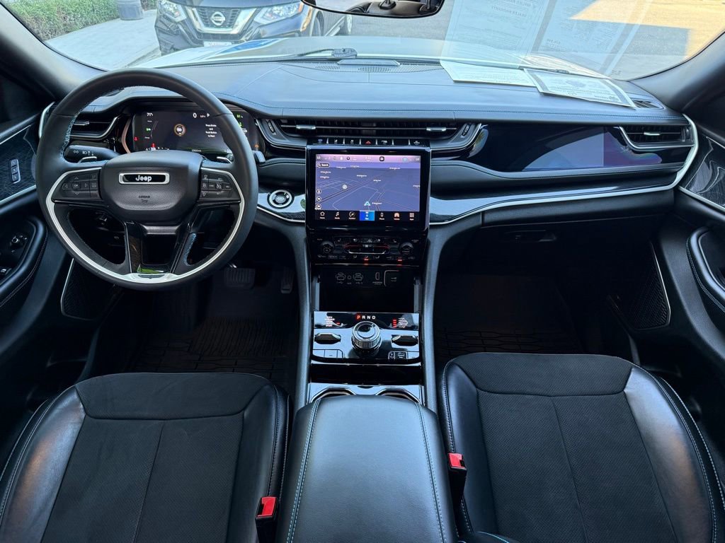 Used 2022 Jeep Grand Cherokee Trailhawk image 11