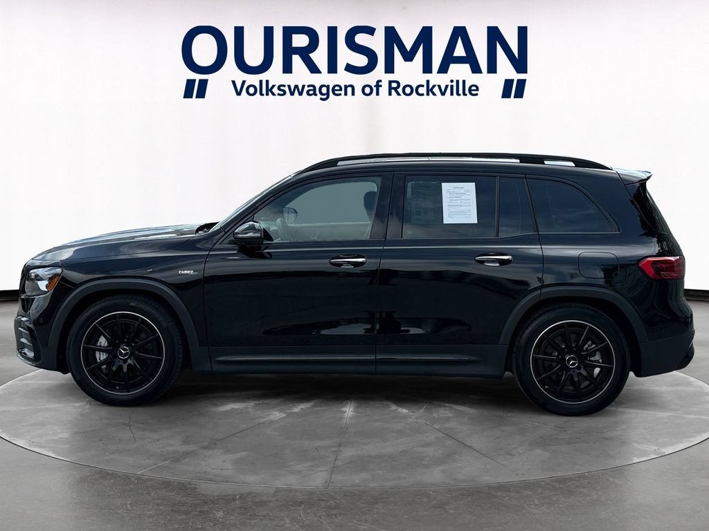 Used 2025 Mercedes-Benz GLB 35 AMG 4MATIC image 3