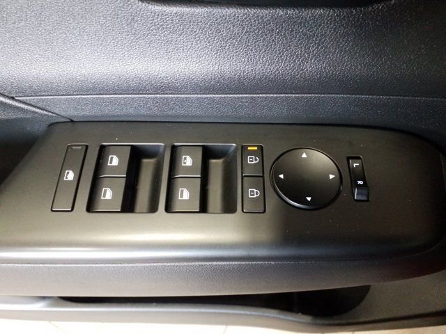 Used 2025 Hyundai Kona SEL AWD/4WD image 13