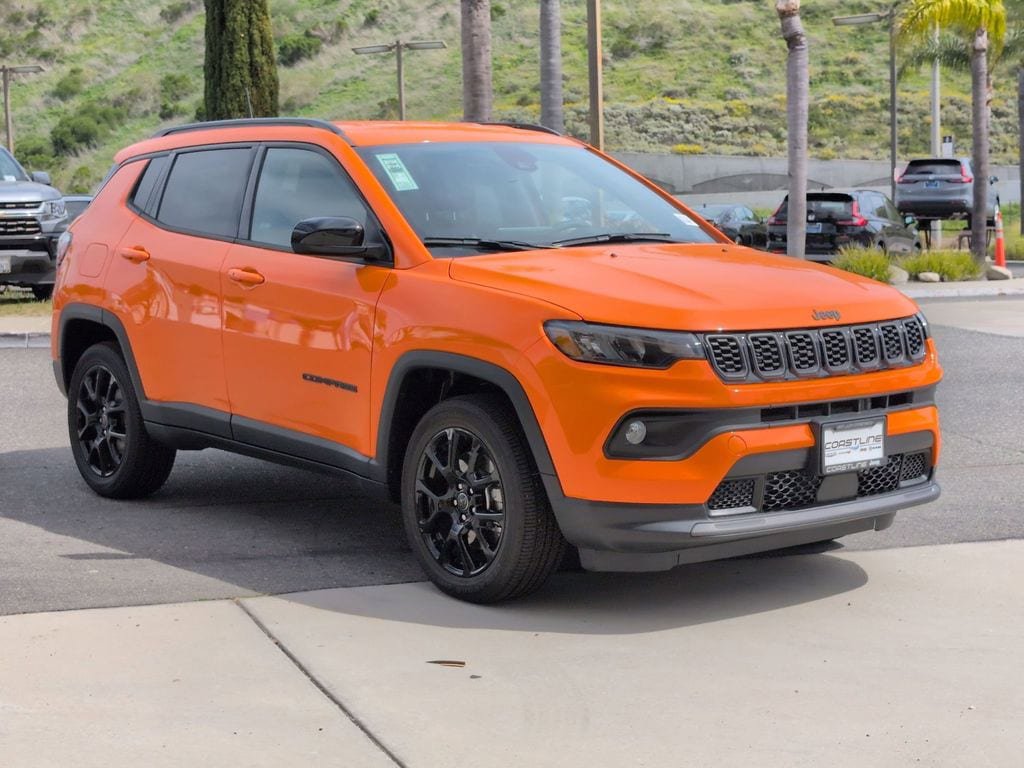New 2026 Jeep Compass Latitude AWD/4WD image 3