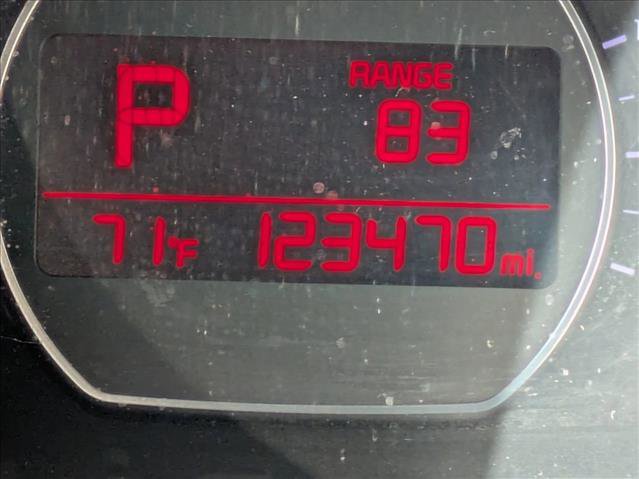 Used 2016 Kia Soul + image 12