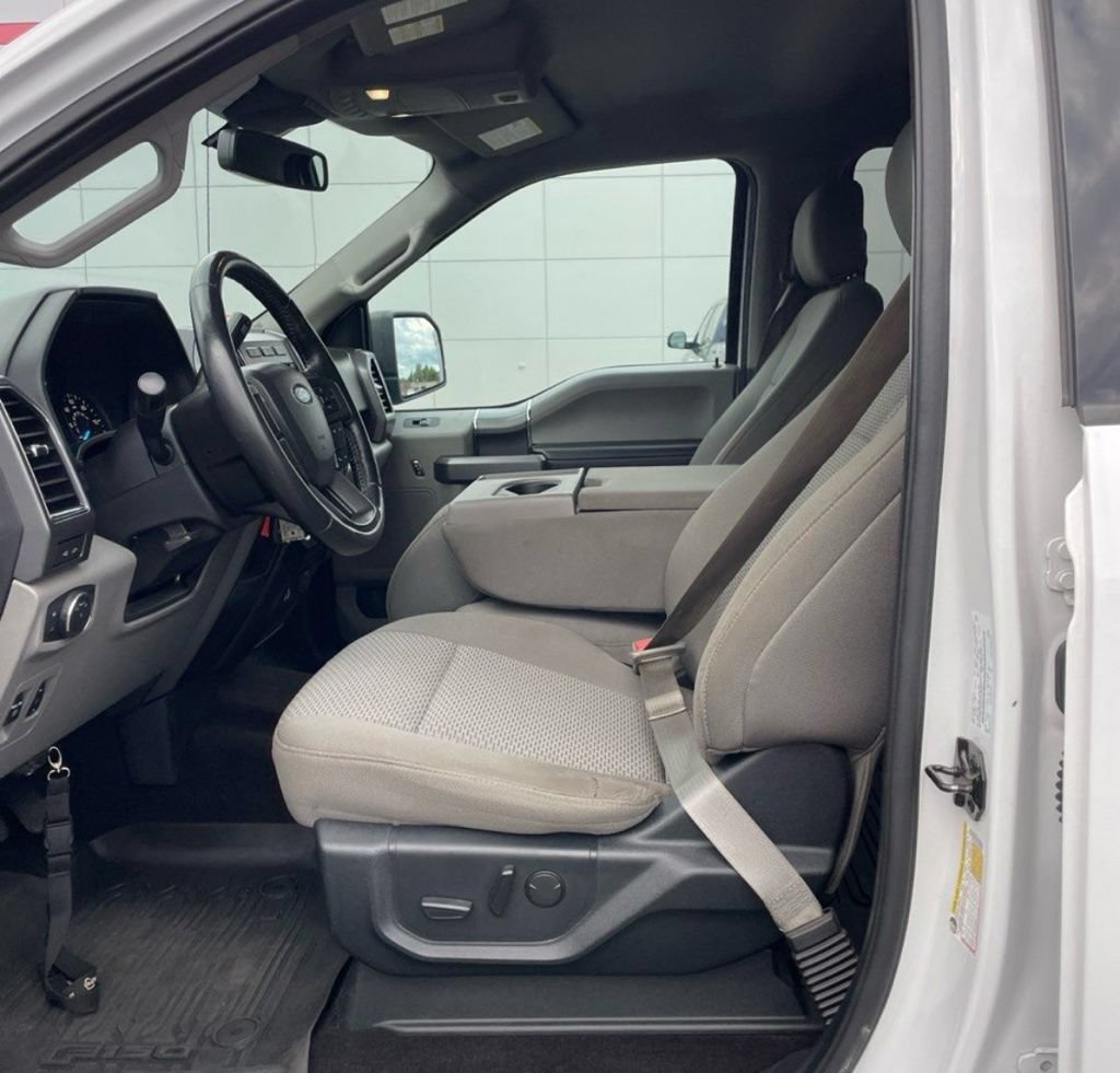 Used 2019 Ford F150 XLT w/ Equipment Group 302A Luxury AWD/4WD image 2