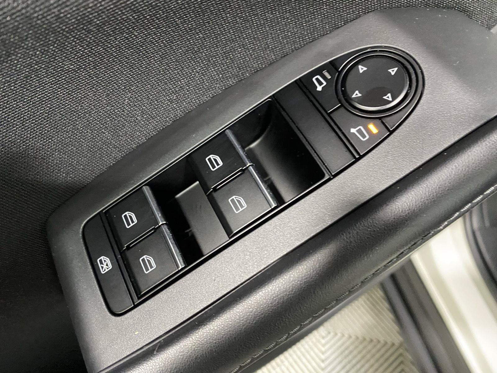 Certified 2024 MAZDA CX-30 AWD 2.5 S image 17