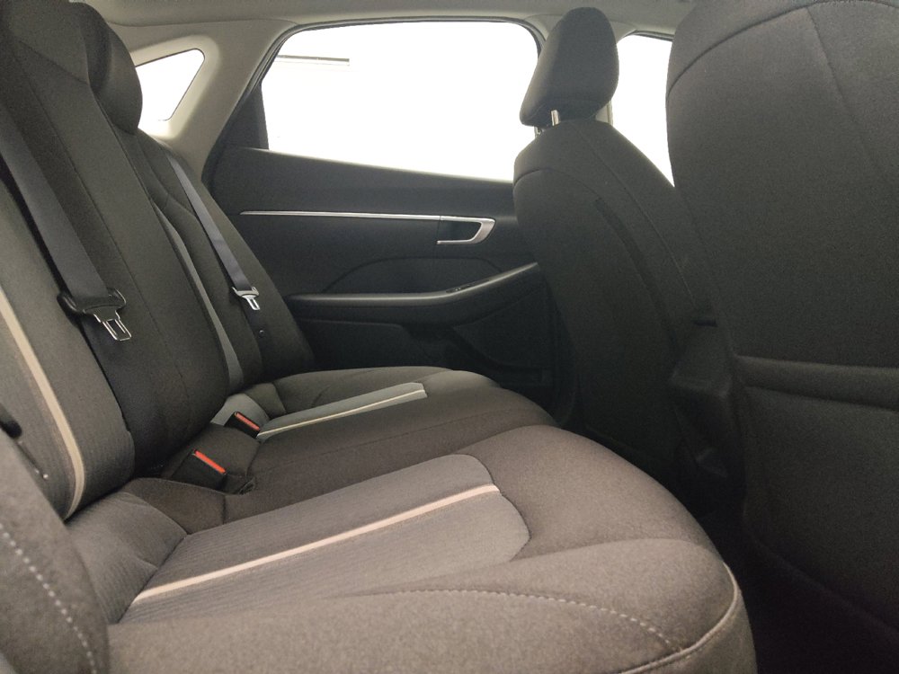 Used 2020 Hyundai Sonata SE FWD image 19