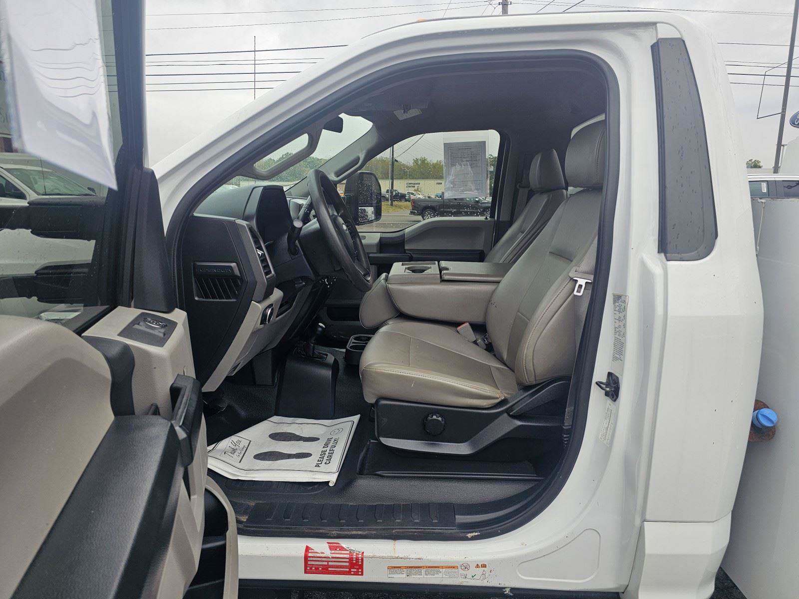 Used 2019 Ford F550 4x4 Regular Cab Super Duty image 30