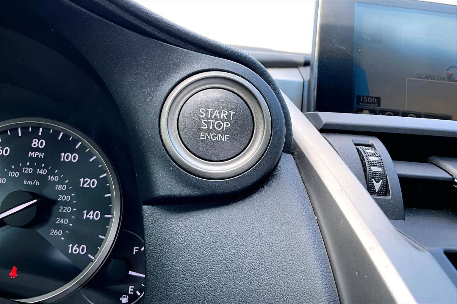 Used 2015 Lexus NX 200t AWD w/ Premium Package image 33