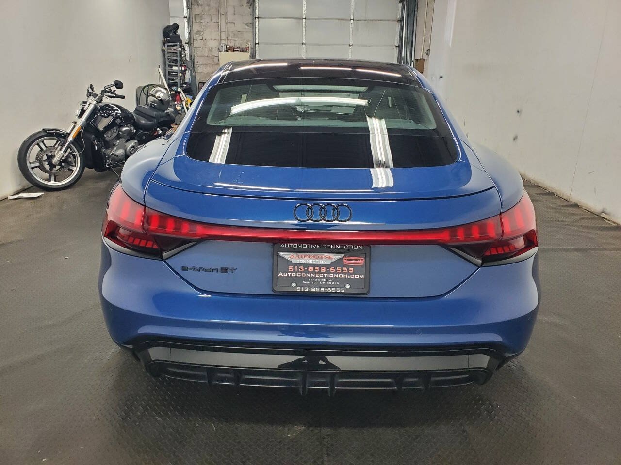 Used 2022 Audi e-tron GT Prestige AWD/4WD image 6