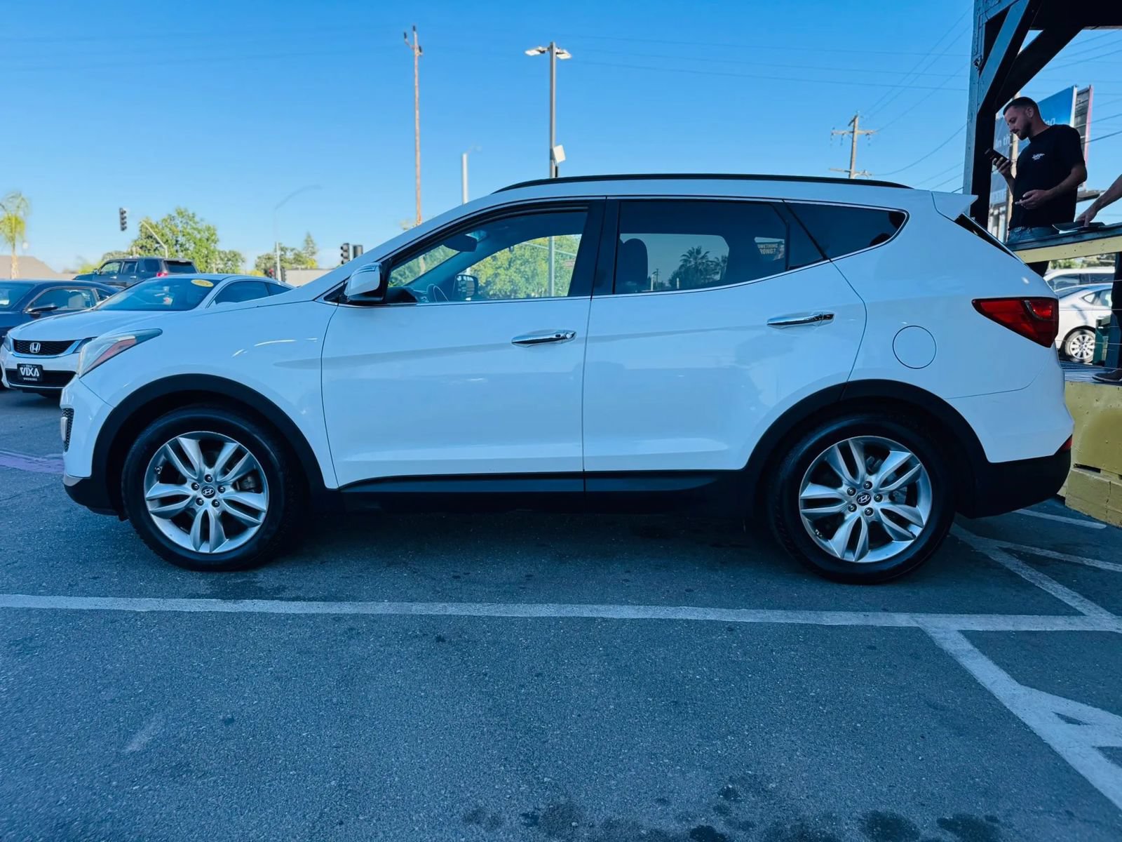 Used 2013 Hyundai Santa Fe Sport 2.0T FWD image 8