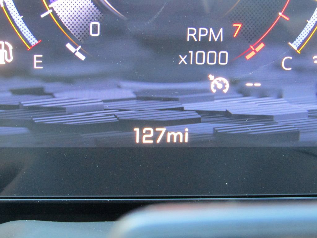 New 2026 Chevrolet Suburban High Country image 37