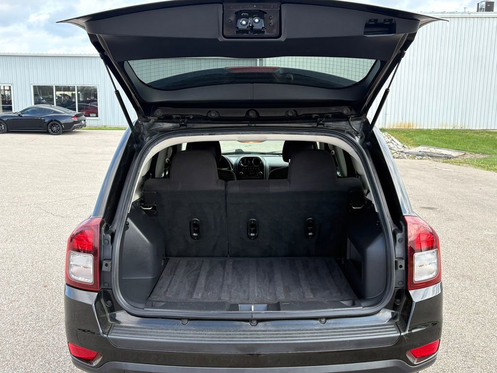 Used 2017 Jeep Compass Sport w/ Power Value Group image 10