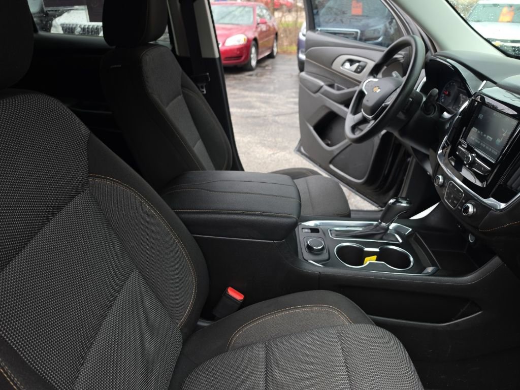 Used 2019 Chevrolet Traverse LS FWD image 25